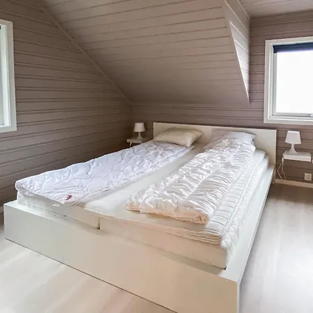 Дом отдыха 4 Bedroom Amazing Home In Strandebarm