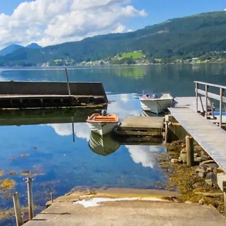 Amazing In With House Sea View Holiday home Strandebarm