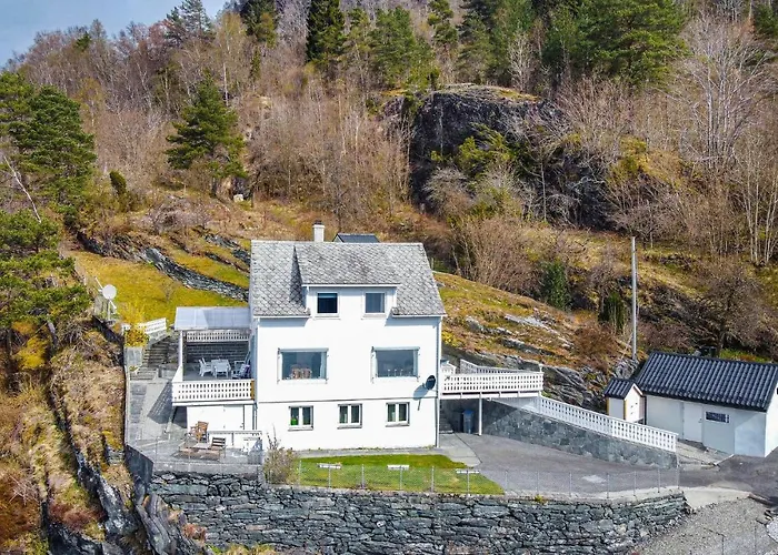 Dom wakacyjny 5 Bedroom Amazing In