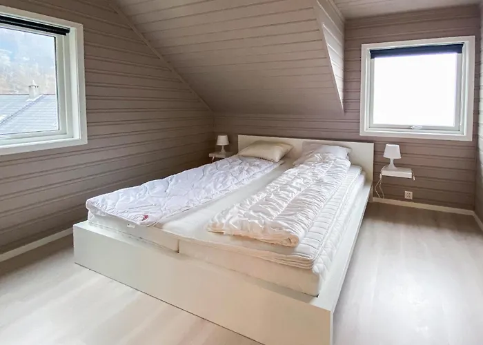 Dom wakacyjny 5 Bedroom Amazing In